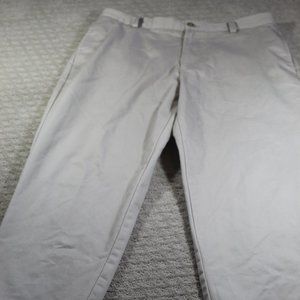 Izod Men's Size 34x30 Flat Front Straight Leg Khaki Slacks